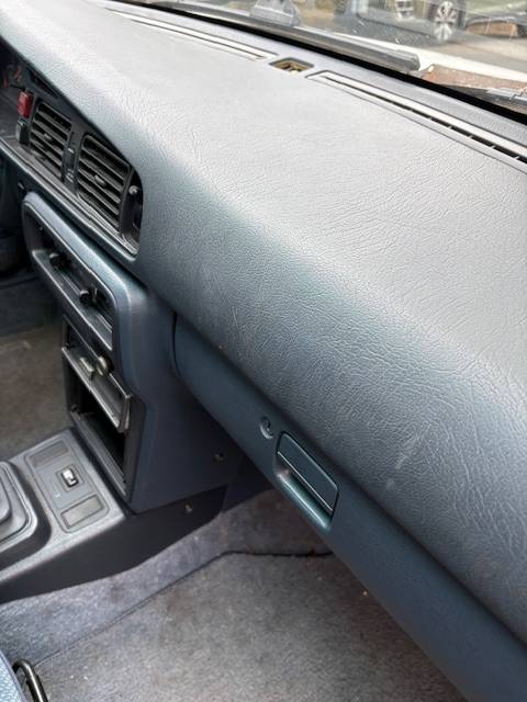 Mazda-626-1990-white-5