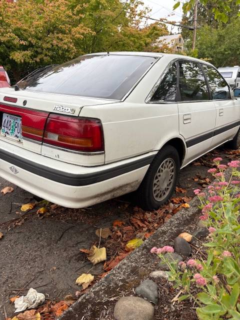 Mazda-626-1990-white-7
