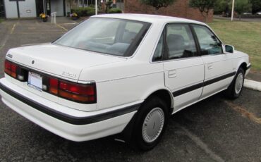 Mazda-626-1992-white-4