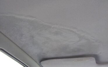 Mazda-626-1992-white-9