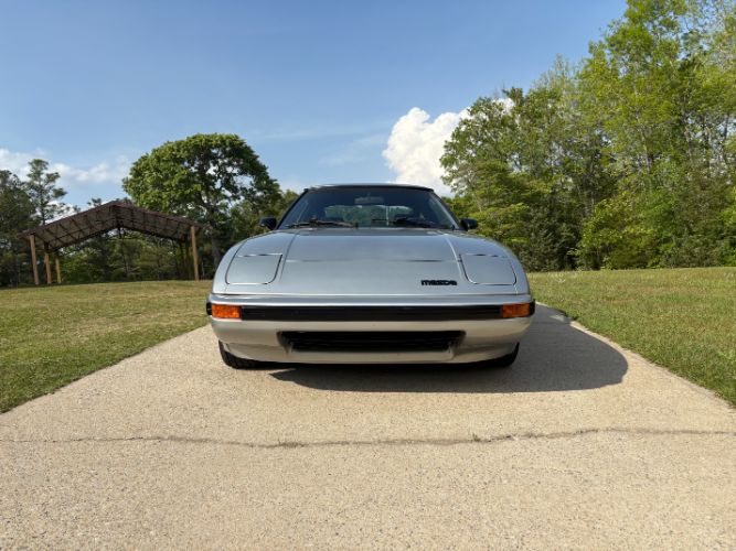 Mazda-Rx-7-1983-4