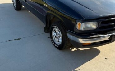 Mazda-b-cab-plus-truck-1996-black-1