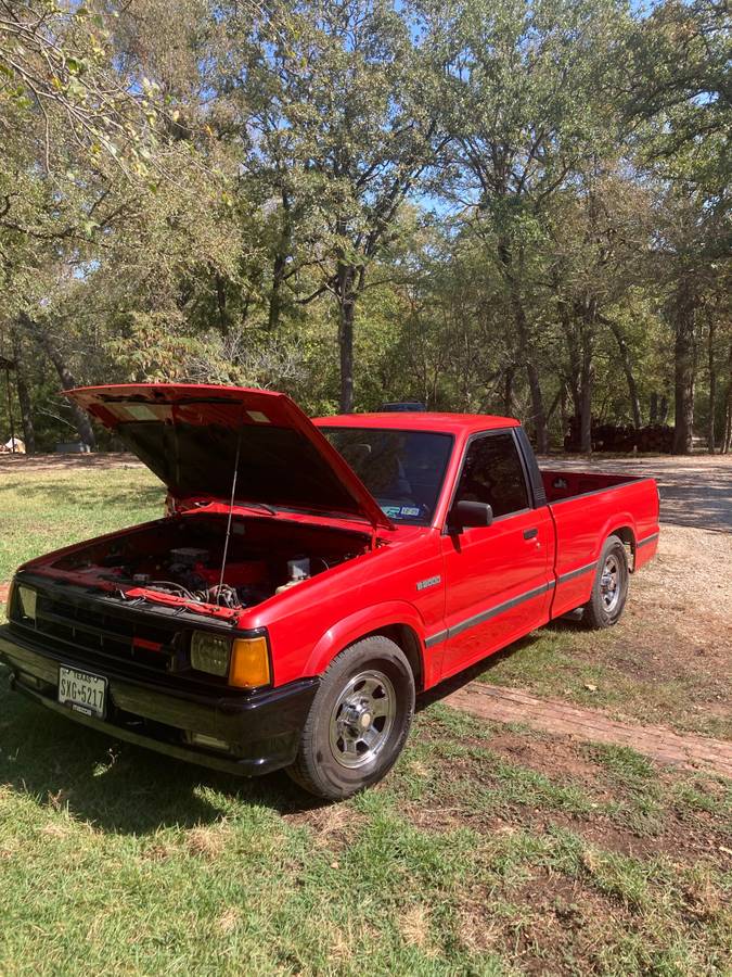 Mazda-b2000-1986-red-11