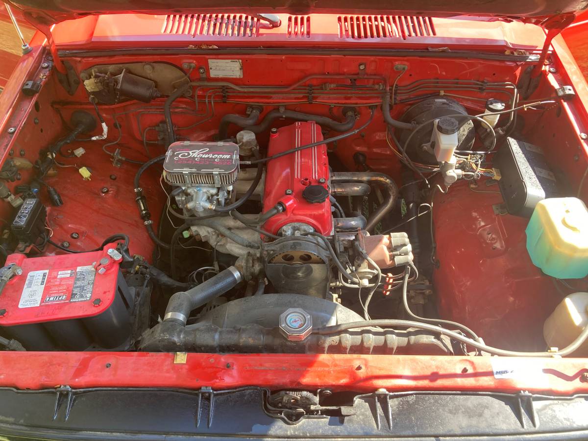 Mazda-b2000-1986-red-2