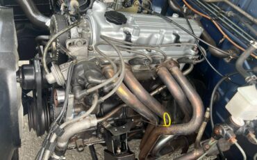 Mazda-b2200-1989-green-14
