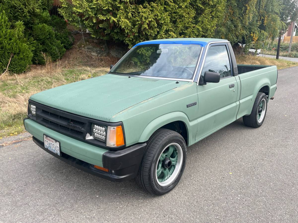 Mazda-b2200-1989-green-7