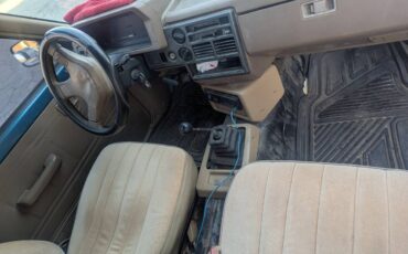 Mazda-b2200-1993-7