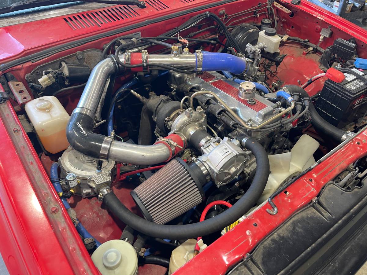 Mazda-b2600-4x4-1987-red-4