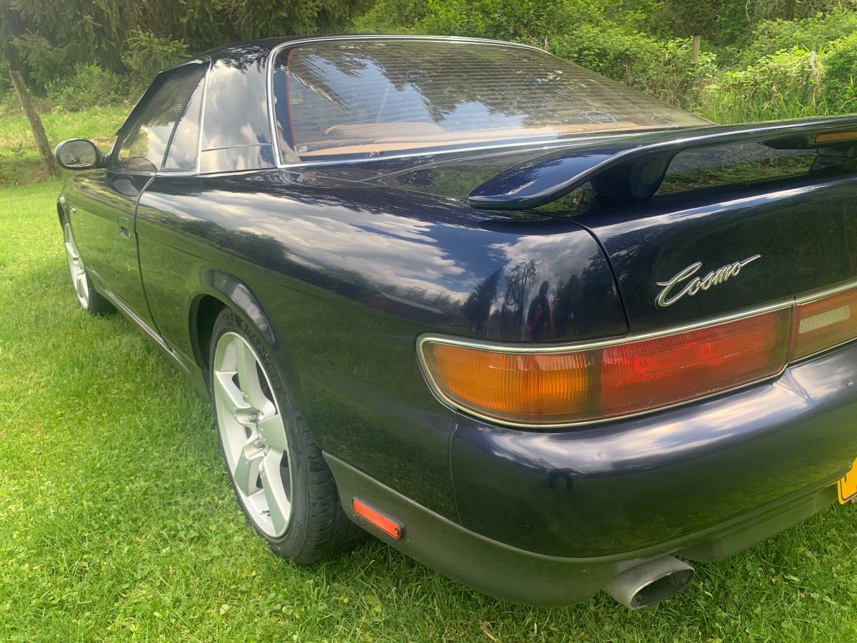 Mazda-cosmo-1991-blue-3