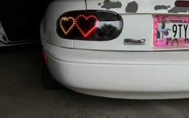 Mazda-miata-1992-white-1