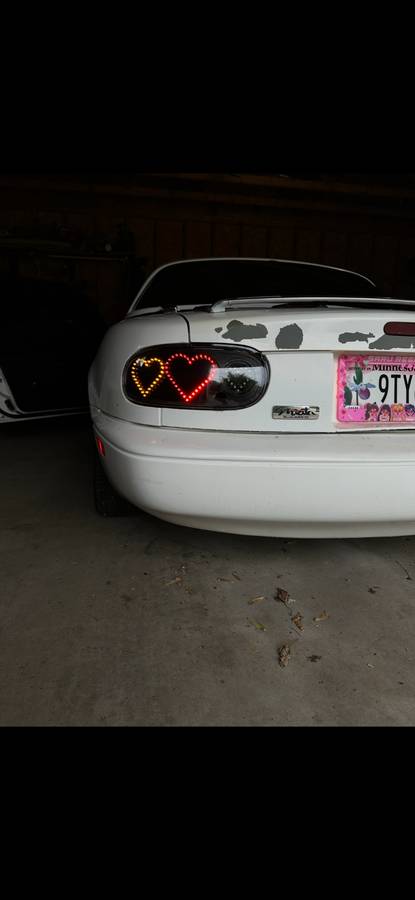 Mazda-miata-1992-white-1