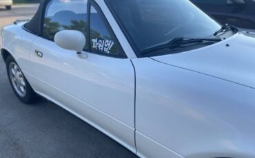 Mazda-miata-1992-white-2