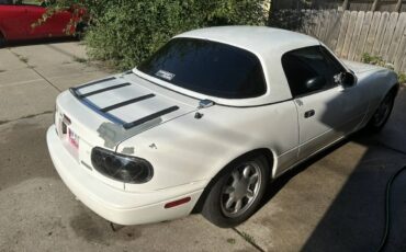 Mazda-miata-1992-white-5