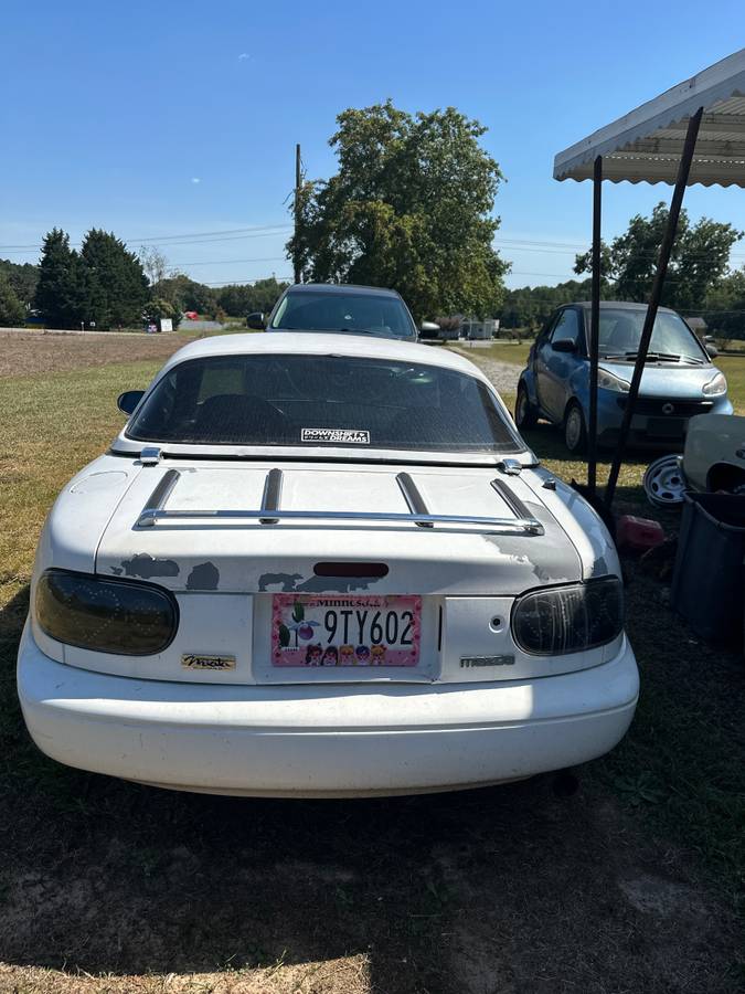 Mazda-miata-1992-white-7
