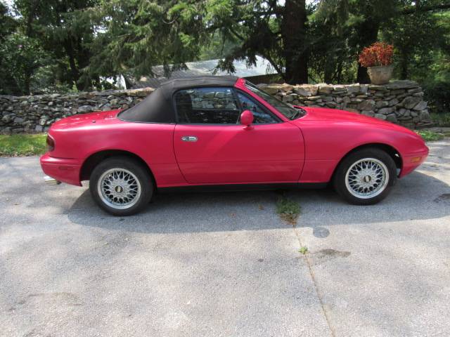 Mazda-miata-1996-red-3