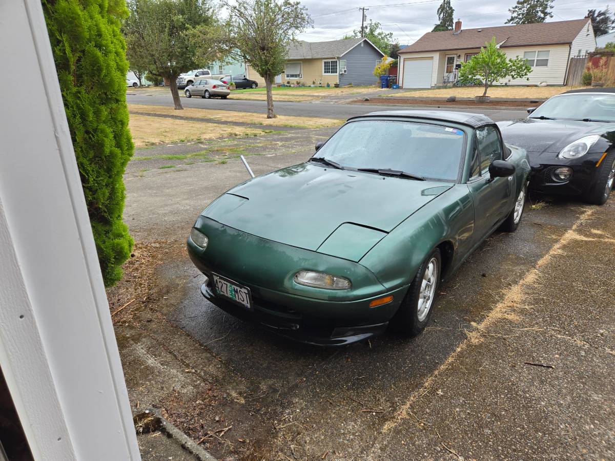 Mazda-miata-mx-5-1991-1