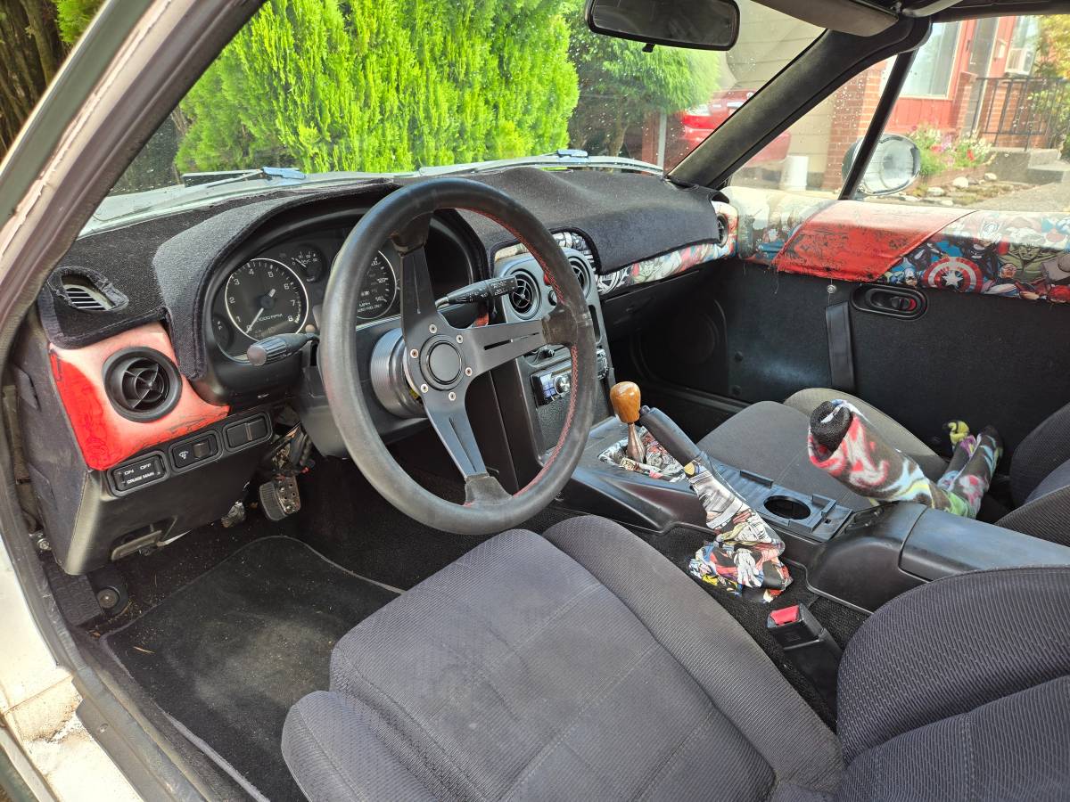 Mazda-miata-mx-5-1991-4