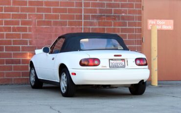 Mazda-mx-5-1994-white-11