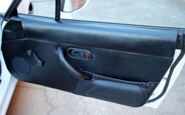 Mazda-mx-5-1994-white-13