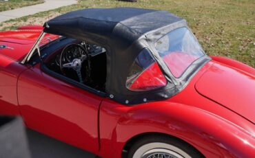 Mazda-mx-5-grand-touring-1962-red-12