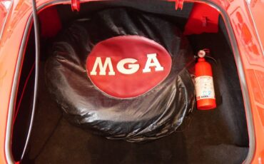 Mazda-mx-5-grand-touring-1962-red-40
