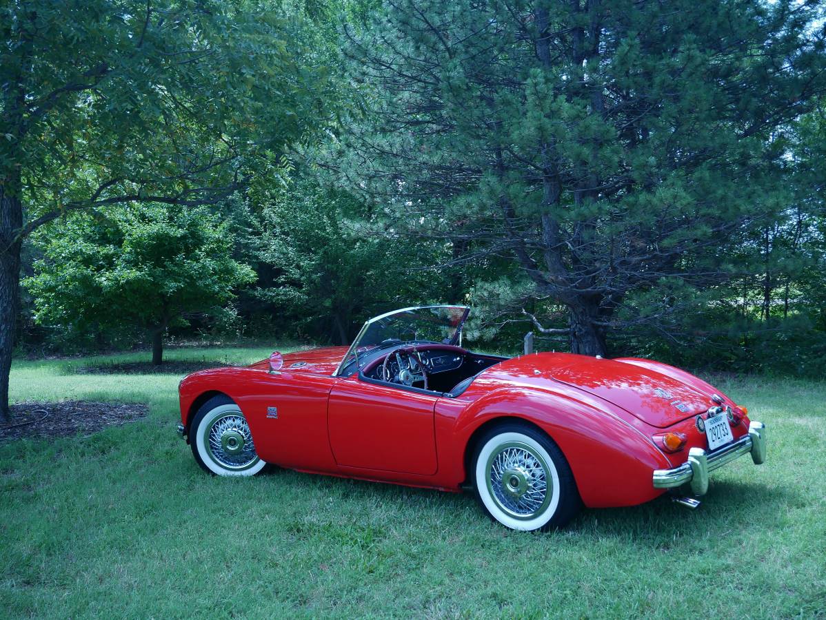 Mazda-mx-5-grand-touring-1962-red-51
