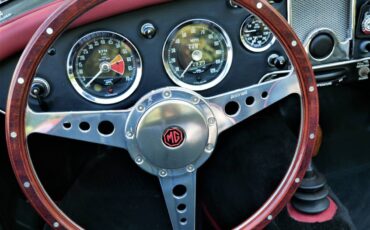 Mazda-mx-5-grand-touring-1962-red-54