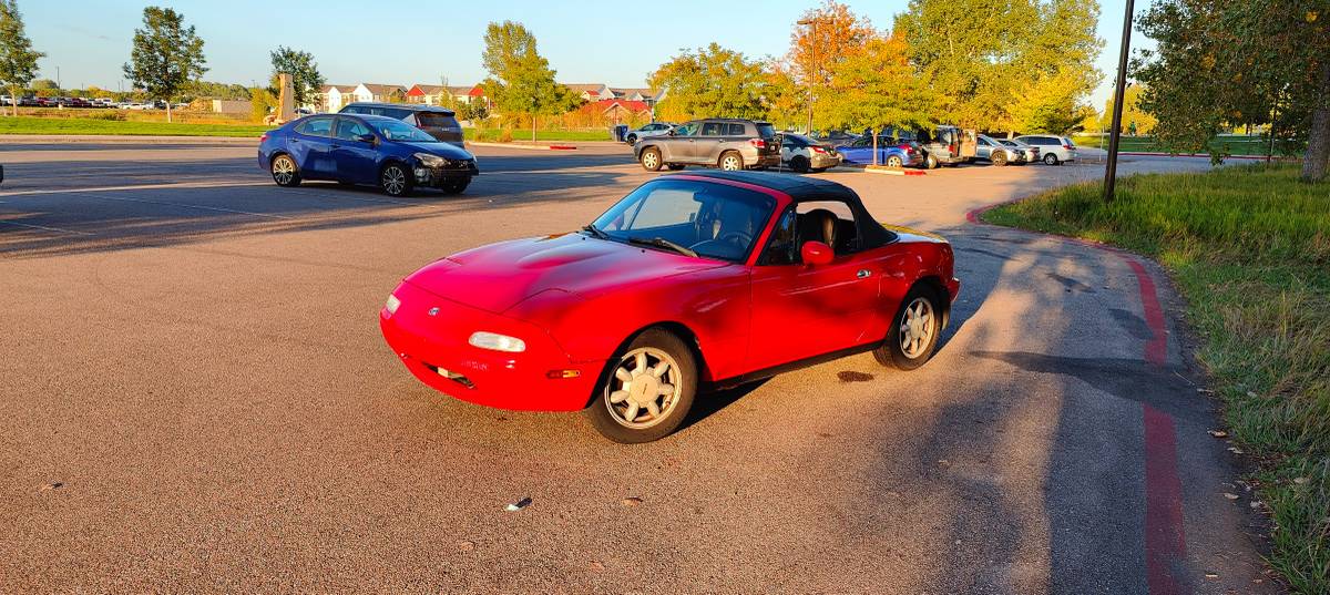 Mazda-mx-5-miata-1989-red-5
