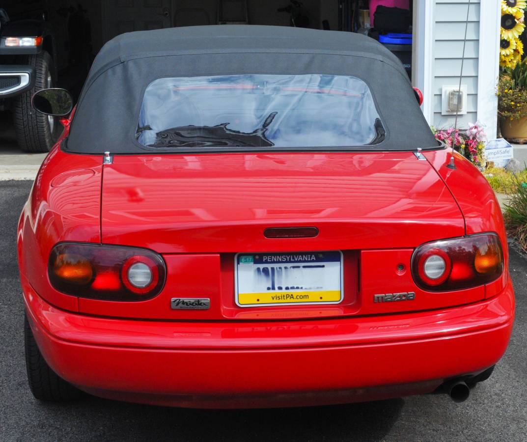 Mazda-mx-5-miata-1990-red-1