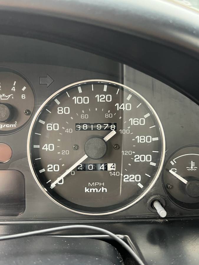 Mazda-mx-5-miata-1990-red-11
