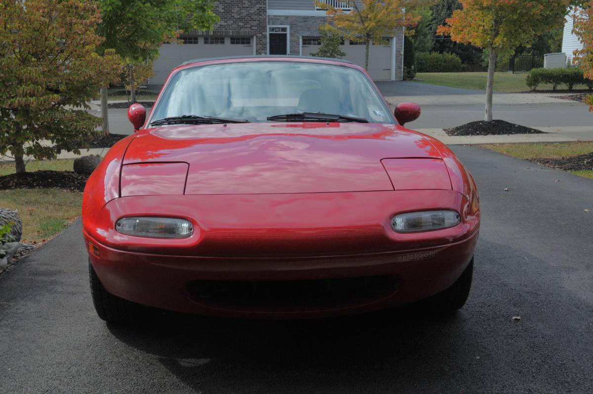 Mazda-mx-5-miata-1990-red-16