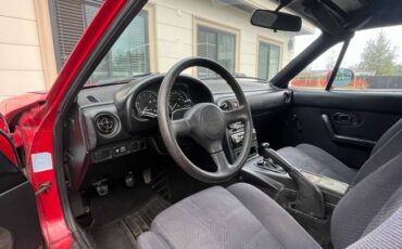 Mazda-mx-5-miata-1990-red-4
