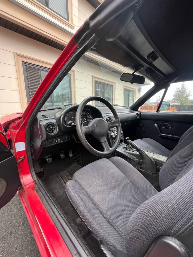 Mazda-mx-5-miata-1990-red-4