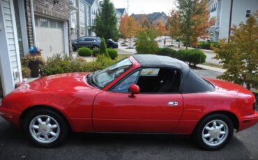 Mazda-mx-5-miata-1990-red