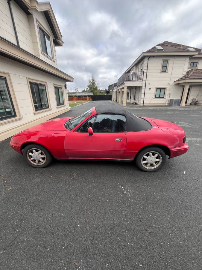 Mazda-mx-5-miata-1990-red-6