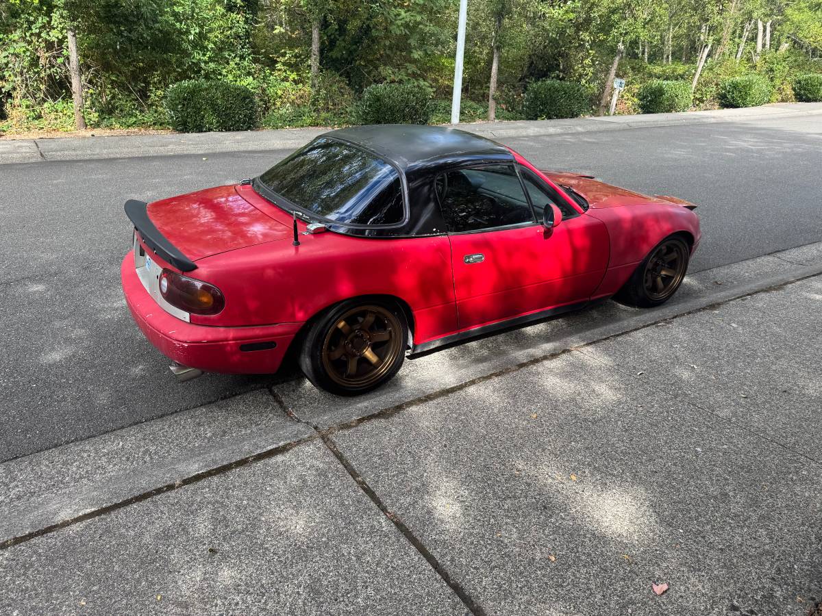 Mazda-mx-5-miata-1990-red-6