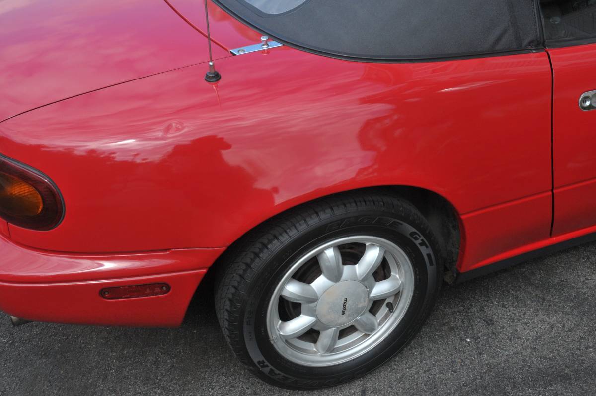 Mazda-mx-5-miata-1990-red-8