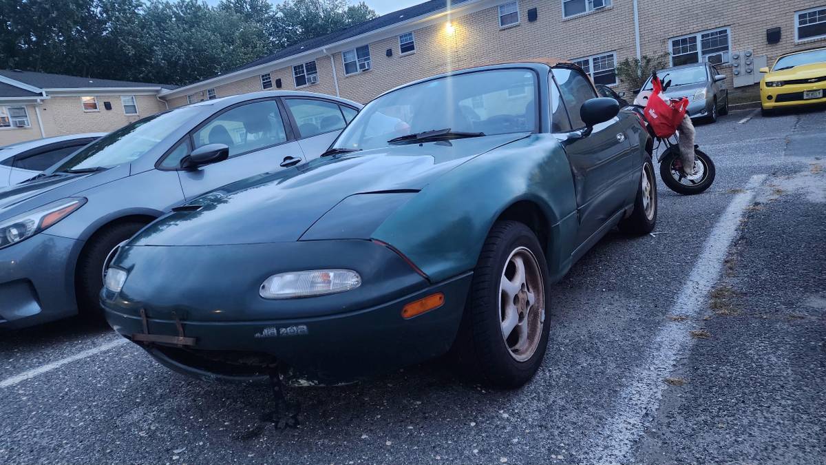 Mazda-mx-5-miata-1991-green-11