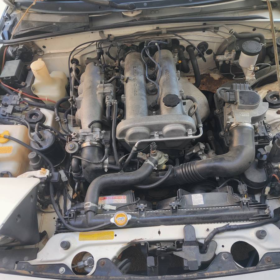 Mazda-mx-5-miata-1991-white-12