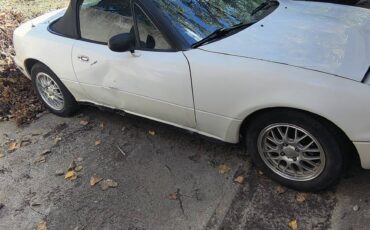 Mazda-mx-5-miata-1991-white-13