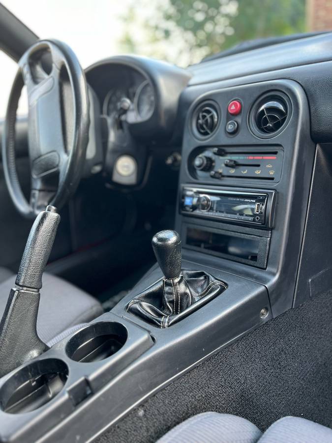 Mazda-mx-5-miata-1992-red-3