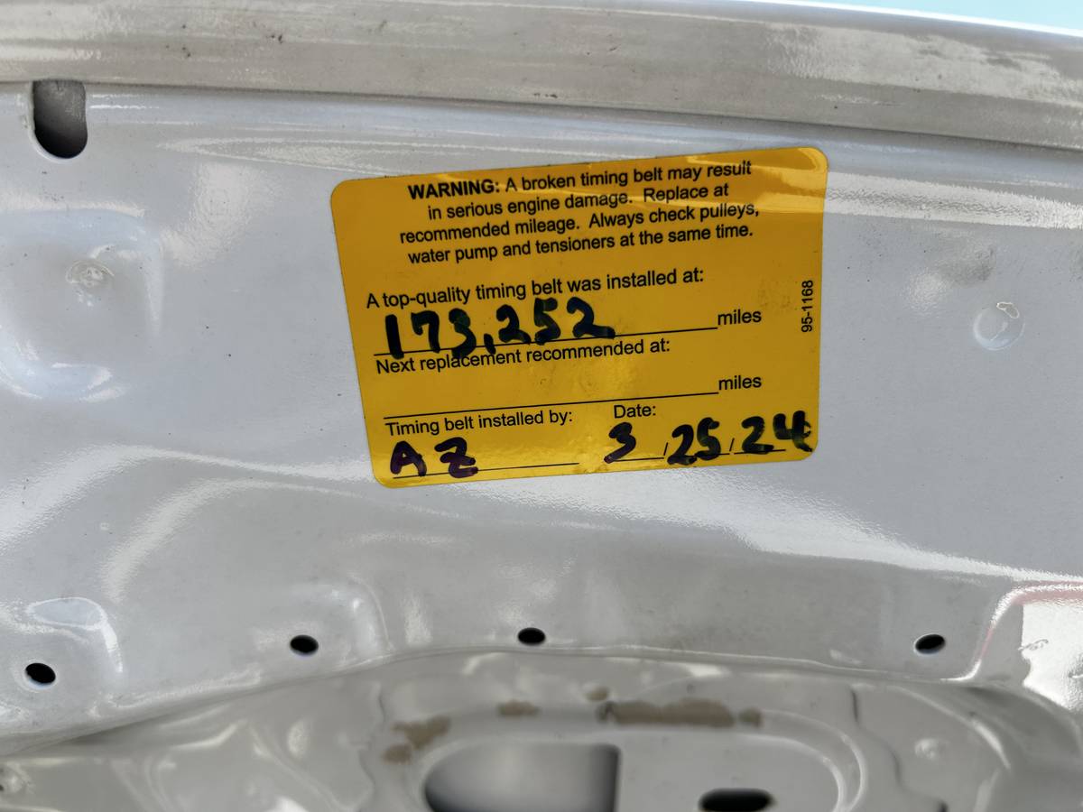 Mazda-mx-5-miata-1993-white-12