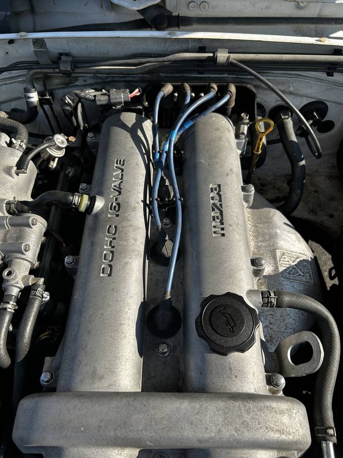 Mazda-mx-5-miata-1993-white-15