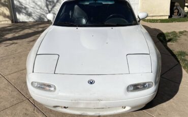 Mazda-mx-5-miata-1993-white-5
