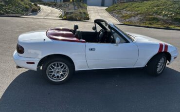 Mazda-mx-5-miata-1993-white-6