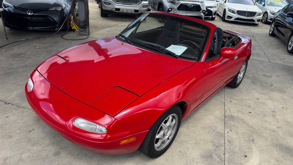 Mazda-mx-5-miata-1994-red-14