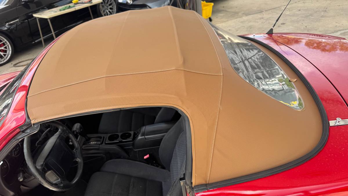 Mazda-mx-5-miata-1994-red-2