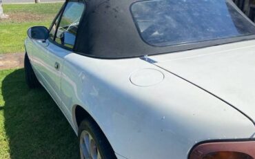 Mazda-mx-5-miata-1995-white-5