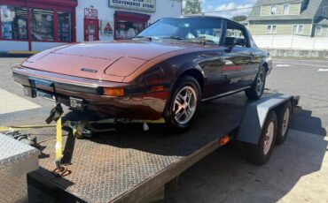 Mazda-rx7-1983-brown-13