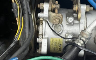 Mazda-rx7-1983-brown-16